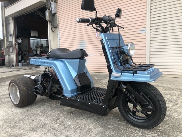 �z���_ �W���C��X�̎ʐ^