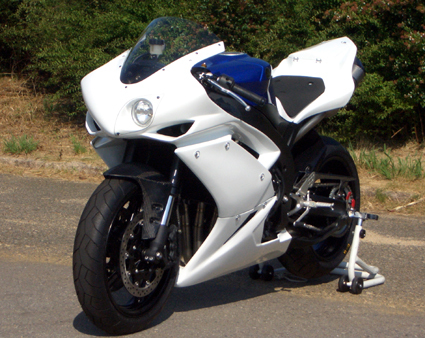 �N���o�[�E���t YZF-R1�f07�`�ϋv�t���J�E���@�������������������̎ʐ^
