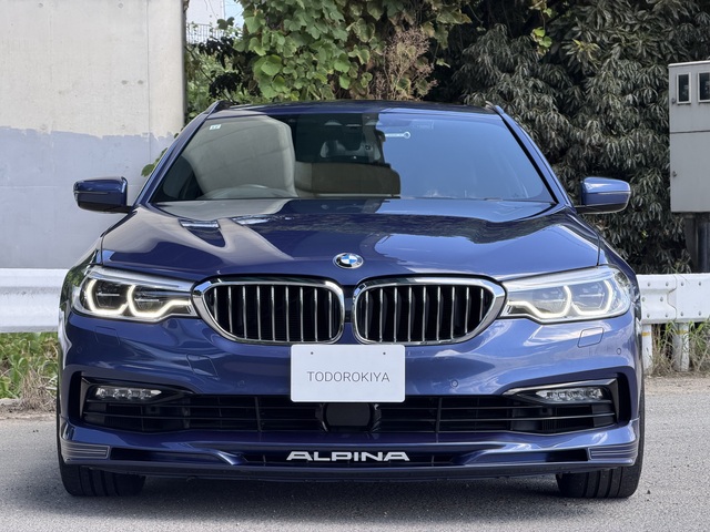 B5 BiTurbo Touring �ʐ^