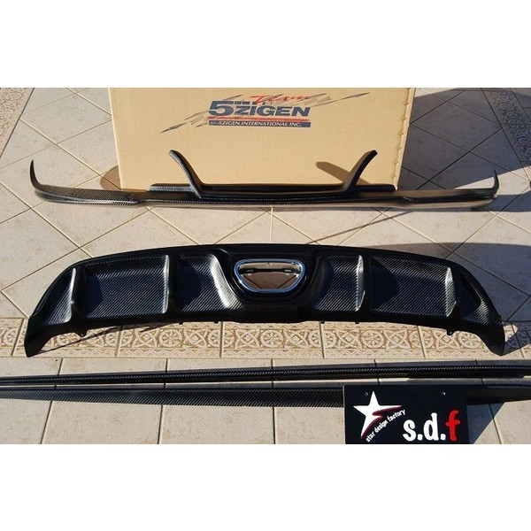 s.d.f star design factoryА A-Class W176pCarbon Hybrid Rear diffuser@摜02