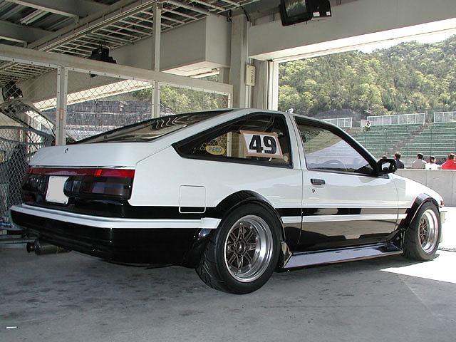 Ae86オーバーフェンダー加工セントラル