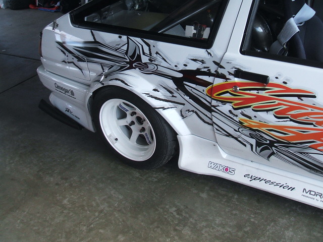 AE86 n`ÑI[o[tF_[ ŃChdl