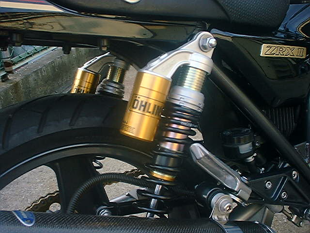 ZRXサスオーリンズ
