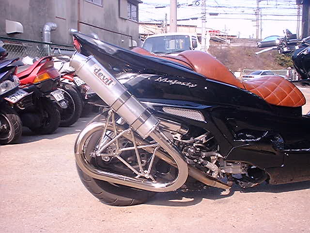 大辻マジェ