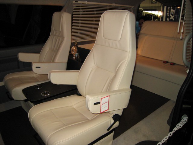 ���É��I�[�g�g�����h2008
