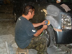 ��������p�e��t����O�ɃT���_�[�������܂��B