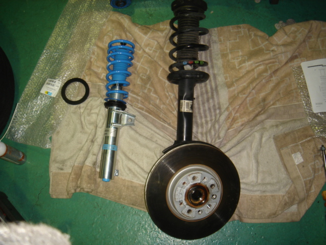 ������BILSTEIN�Ԍɒ��iBPS KIT�j�̔�r�i�O�ցj