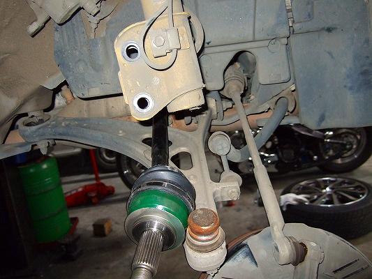 取り付け作業中