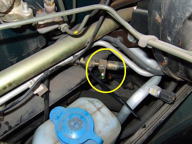 車高調整バルブ