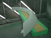 新品のオーバーフェンダーです。 これから塗装していきます。