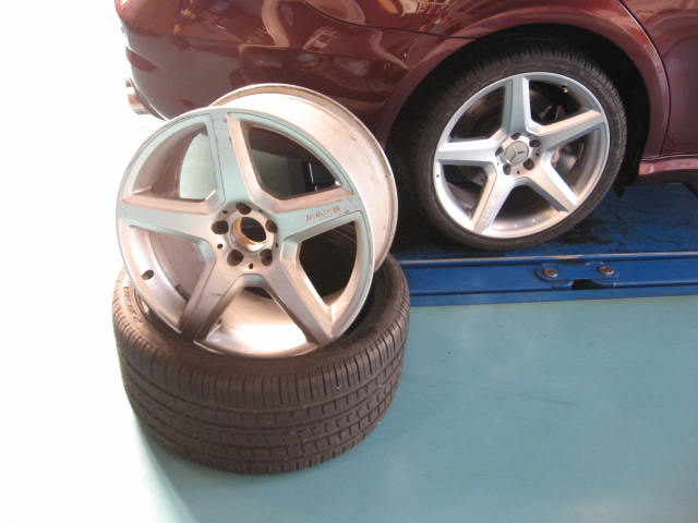 �����Z�f�X�@�x���c�@CLS AMG ���h���C��