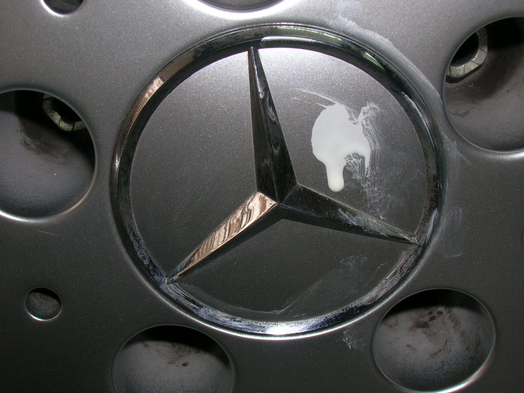 �z�C�[���̃}�[�N�@