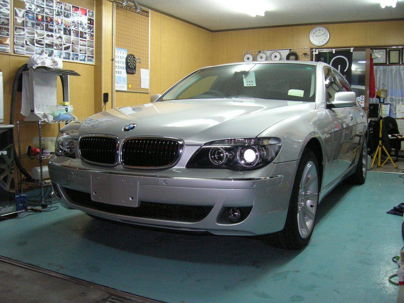 BMW740i