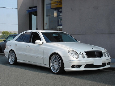 W211 E320 U様