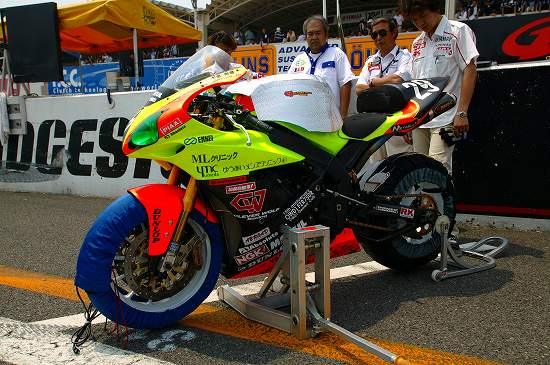 YZF－R1 '04｜レース用バイクパーツの製造・販売ならクレバーウルフ