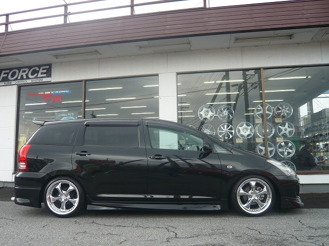 Nl TOYOTA wish  