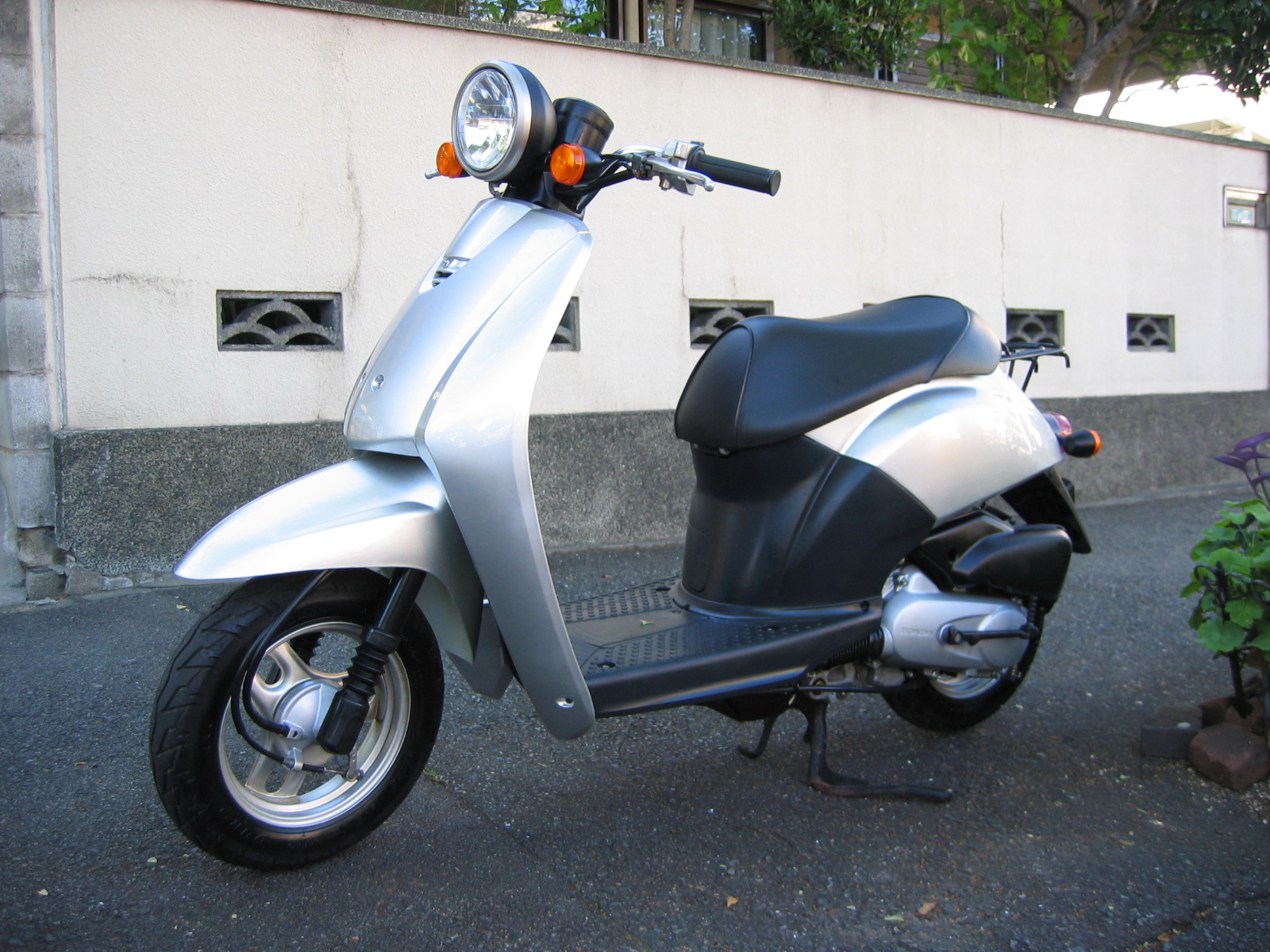 ホンダ50トゥデイ シルバー
