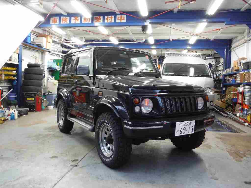 ジムニーシエラ 4人乗り 4WD