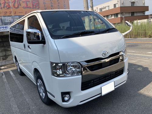 トヨタ、ハイエースにアルパイン、XF11NX2を販売取付しました。